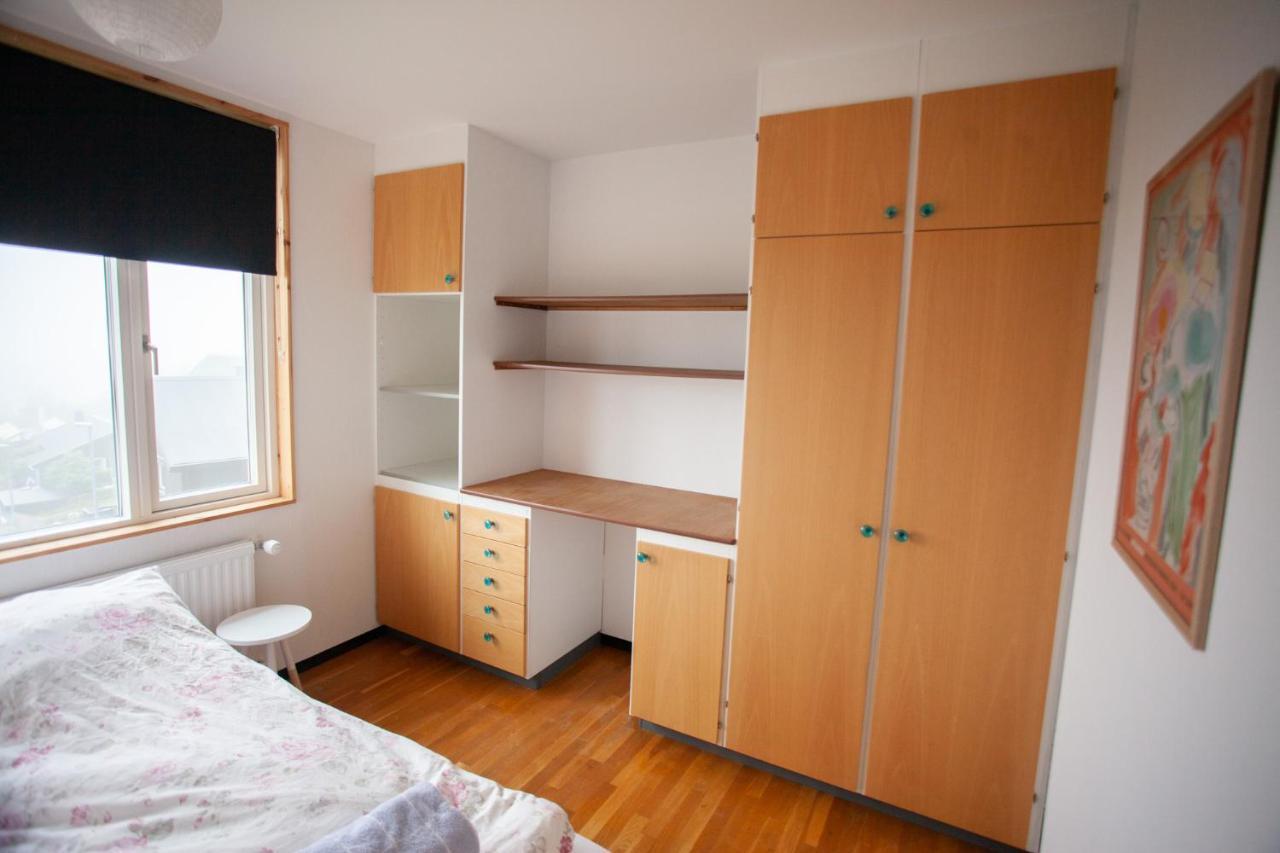 Torshavn Apartment - In The Center Buitenkant foto